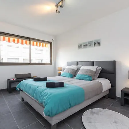 Etoile - F5 Moderne, Spacieux, Ascenseur, Clim, Coeur De דירה *